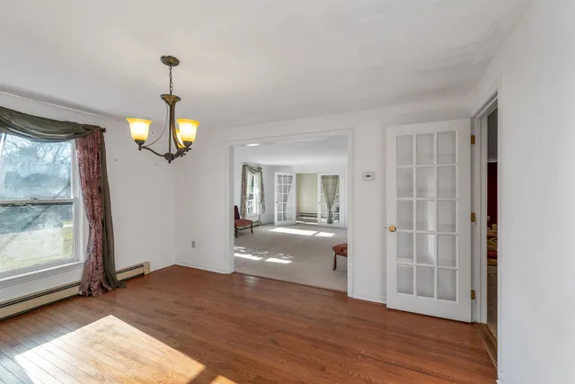 $619,900 | 294.5 Hampstead Road, Derry, NH 03038