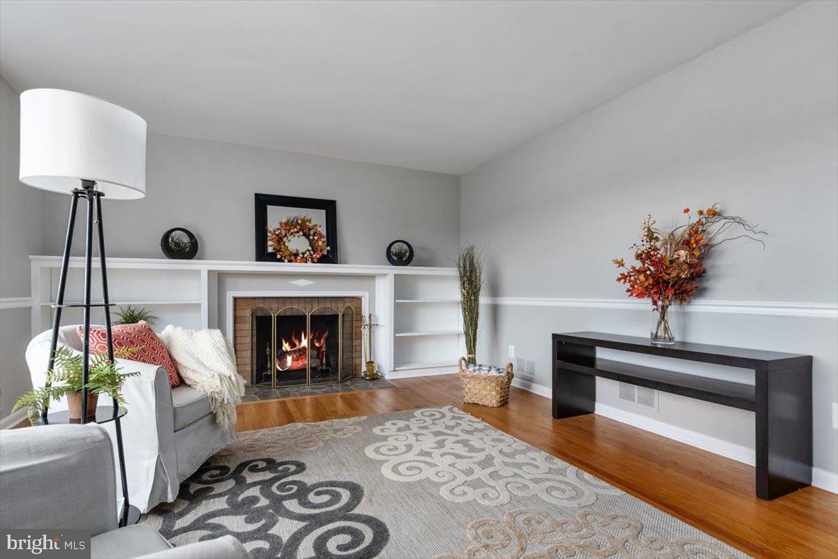 61 Robinson Road Severna Park, MD 21146 - Photo 5 of 38 Gallery Image 5