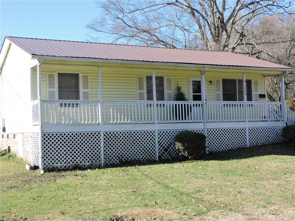 1005 Tabor Street High Point, NC 27262 - Photo 3 of 7