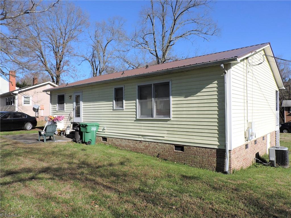 1005 Tabor Street High Point, NC 27262 - Photo 4 of 7
