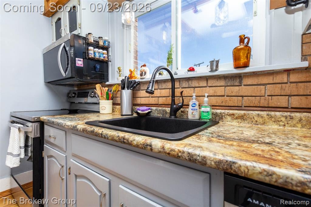 4169 Merwin Road Lapeer, MI 48446 - Photo 14 of 71 Gallery Image 14