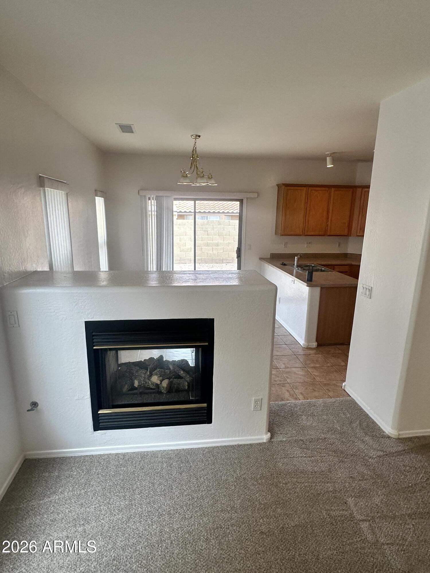 44 South Greenfield Road, Unit 9 Mesa, AZ 85206 - Photo 5 of 13 IMG_8369