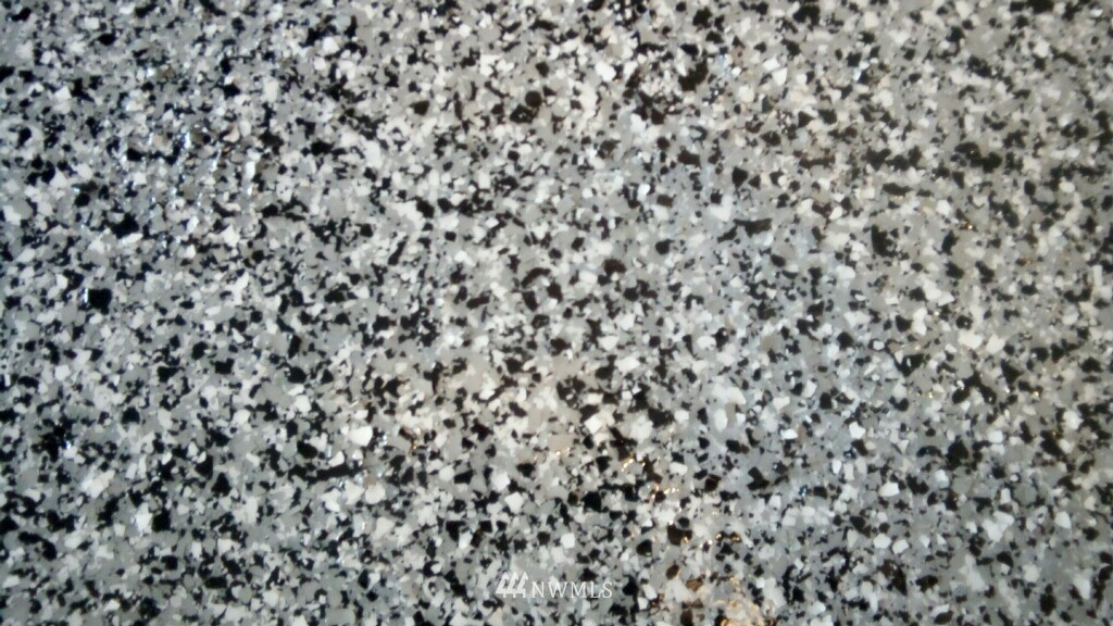 8609 244th Street Southwest, Unit 6 Edmonds, WA 98026 - Photo 23 of 27