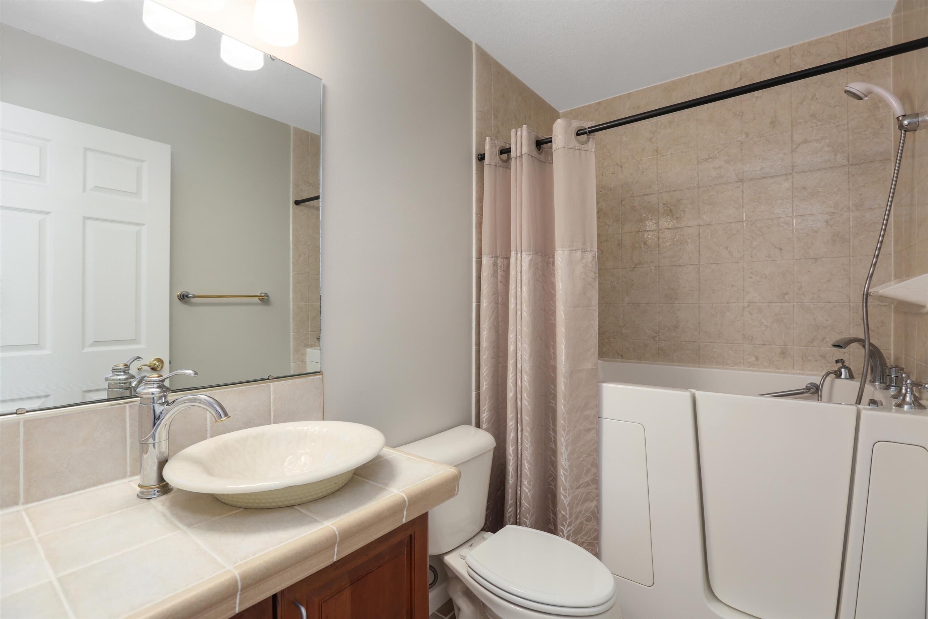 592 Ridge Lane Tecumseh, MI 49286 - Photo 15 of 39 15-592 Ridge Ln 0012