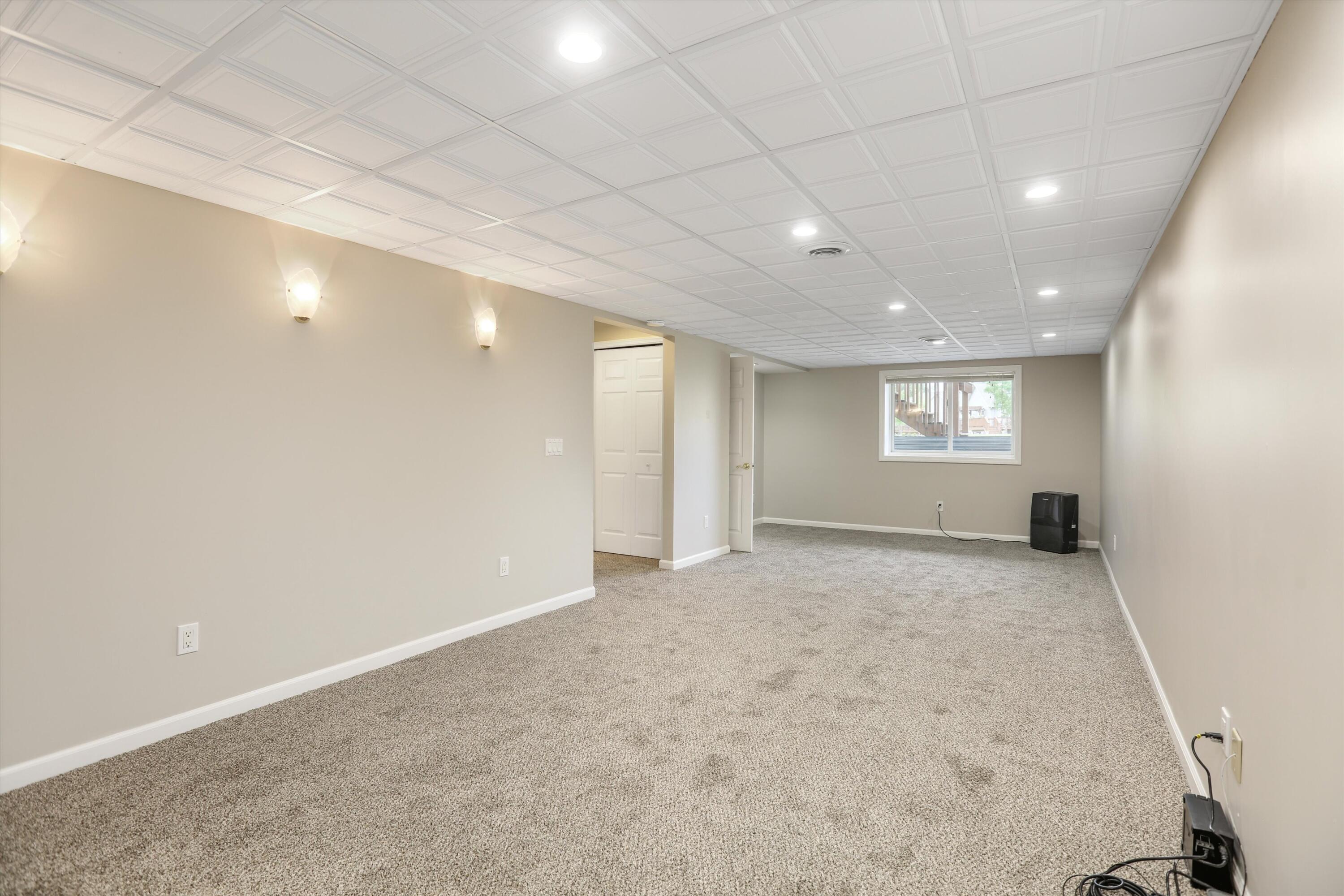 592 Ridge Lane Tecumseh, MI 49286 - Photo 26 of 39 26-592 Ridge Ln 0023