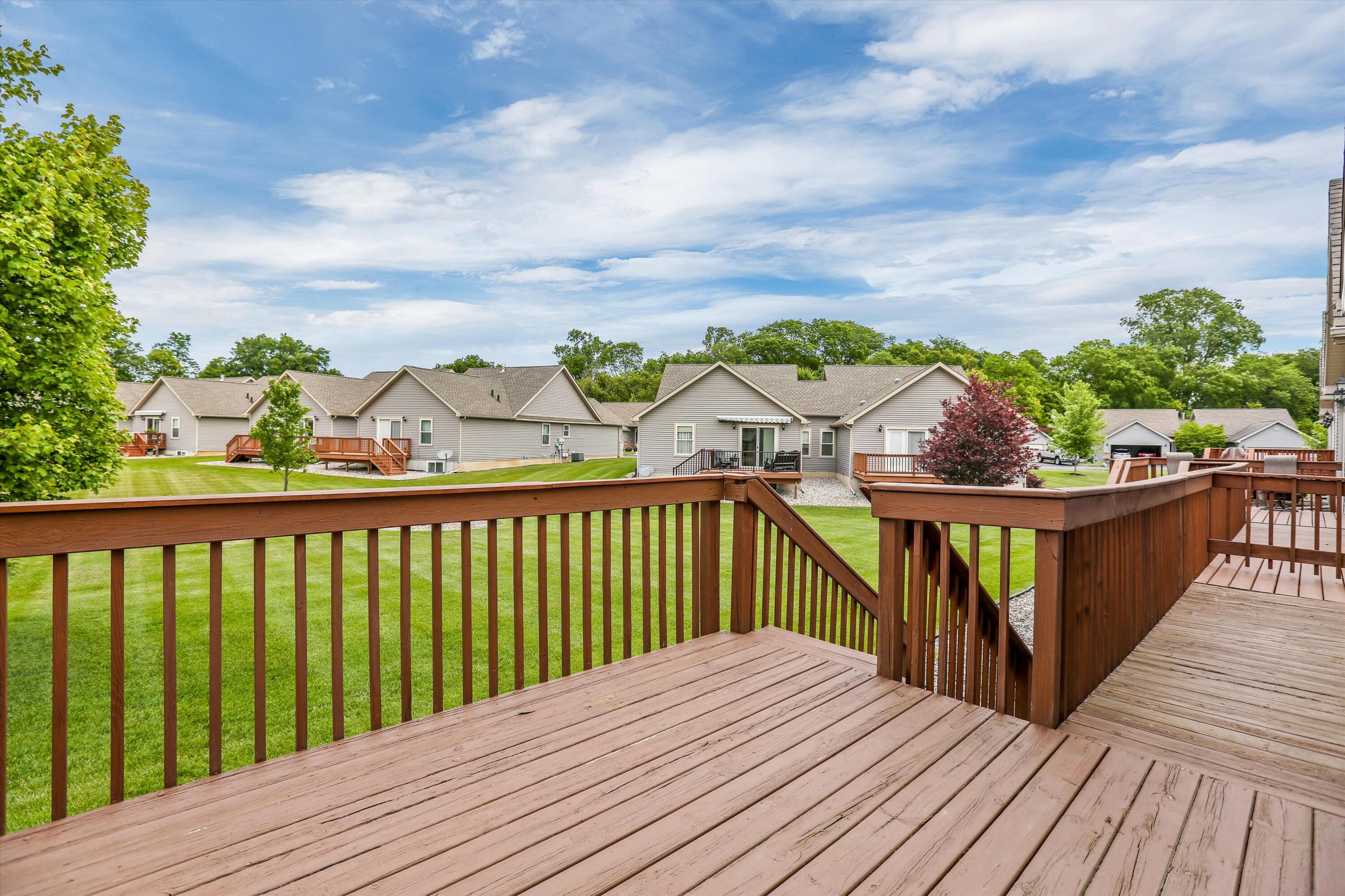592 Ridge Lane Tecumseh, MI 49286 - Photo 32 of 39 32-592 Ridge Ln 0028
