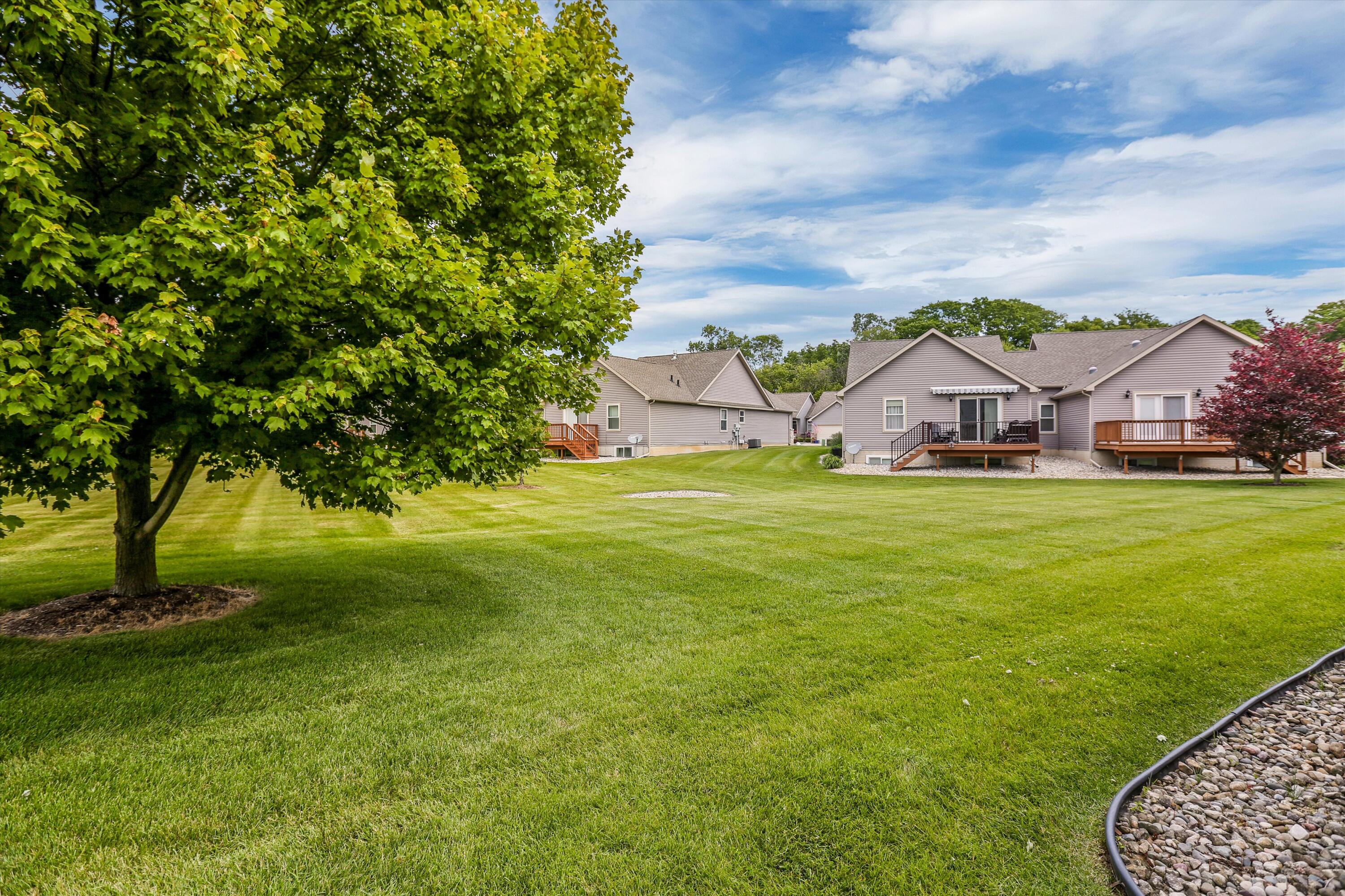 592 Ridge Lane Tecumseh, MI 49286 - Photo 36 of 39 36-592 Ridge Ln 0029