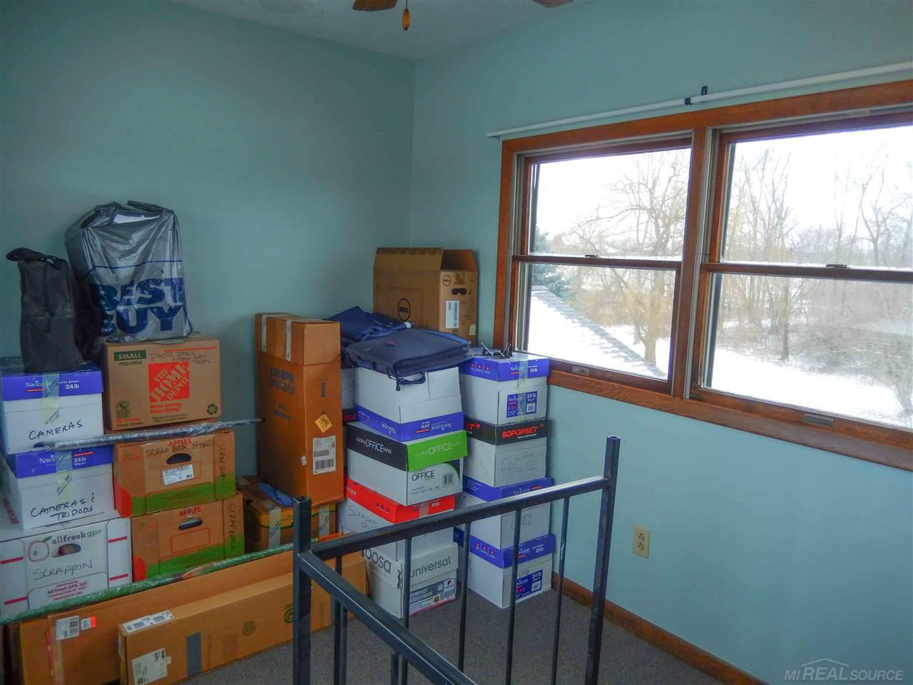 1398 North Vincent Road Ovid, MI 48866 - Photo 31 of 55 31311835-30.JPG