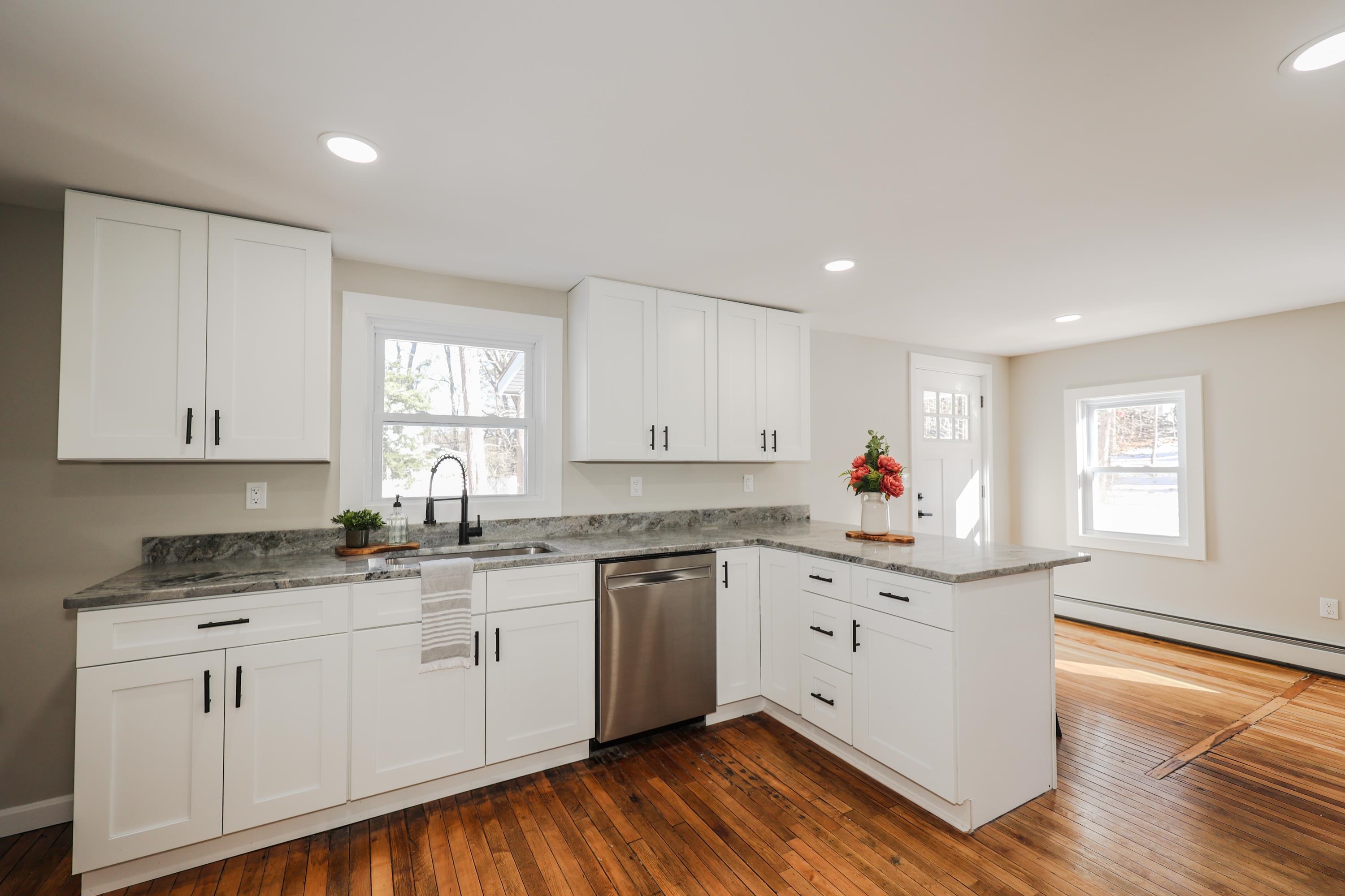 9 Marsh Lane Warner, NH 03278 - Photo 2 of 30