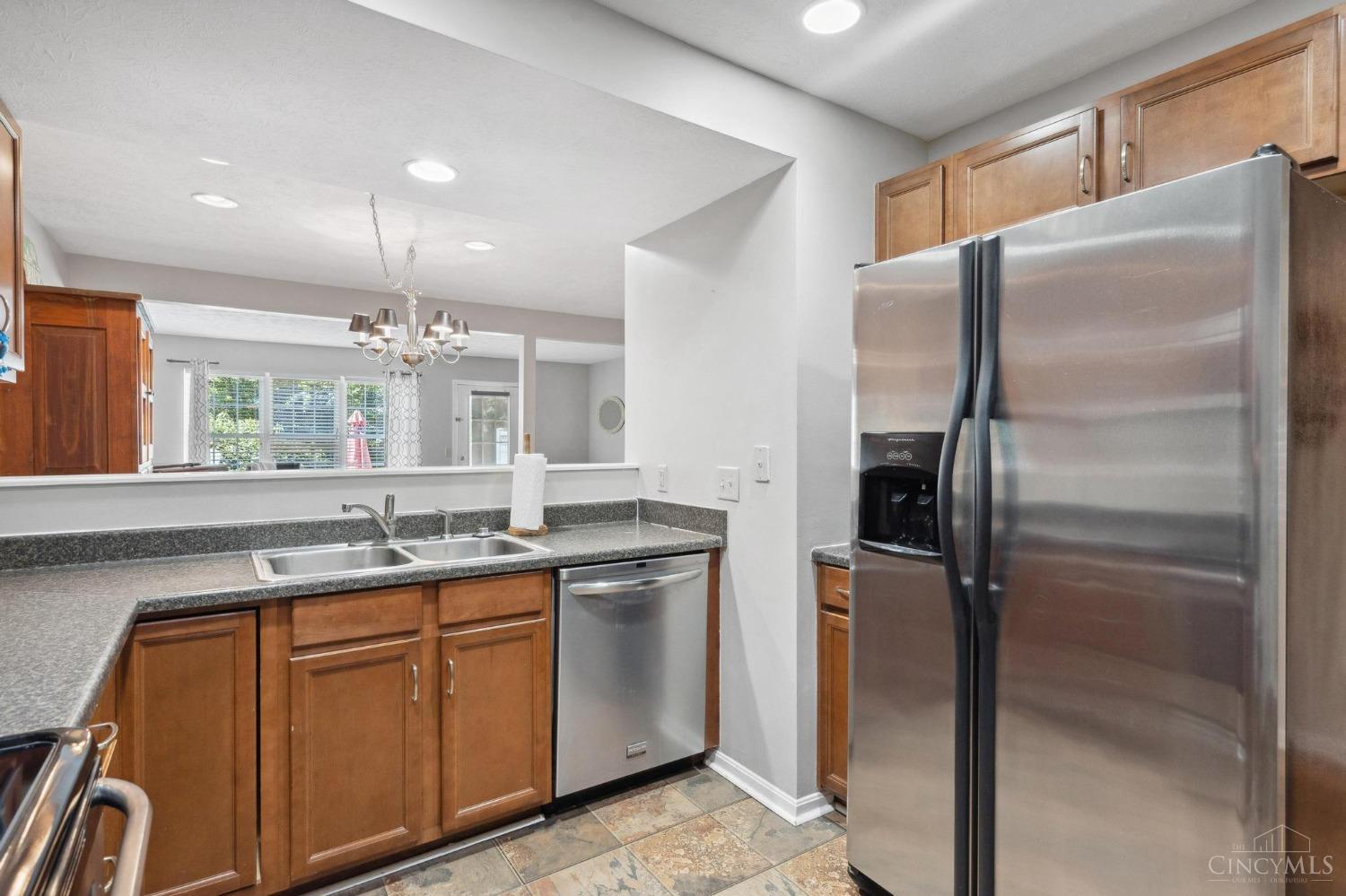 7576 Lake Pointe Maineville, OH 45039 - Photo 13 of 35