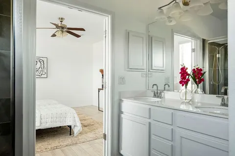 $425,000 | 800 Totis Road, Austin, TX 78748