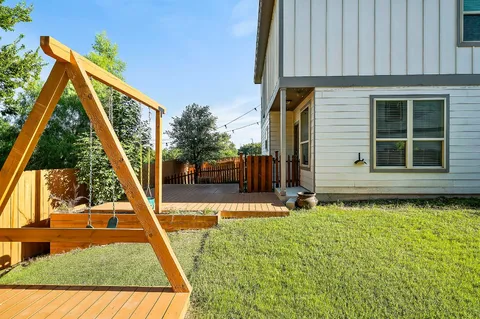 $425,000 | 800 Totis Road, Austin, TX 78748