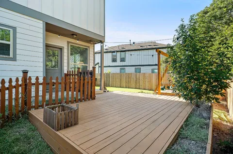 $425,000 | 800 Totis Road, Austin, TX 78748