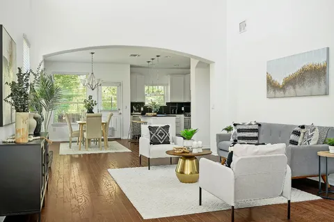 $425,000 | 800 Totis Road, Austin, TX 78748