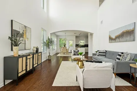 $425,000 | 800 Totis Road, Austin, TX 78748