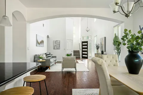 $425,000 | 800 Totis Road, Austin, TX 78748