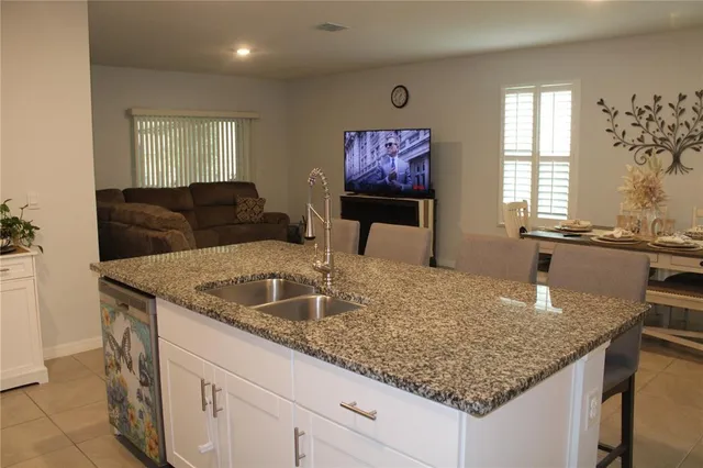 $400,000 | 410 Lady Bella Place, DeLand, FL 32724