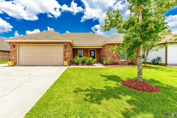 $329,000 | 530 Sugar Plum Street, Houma, LA 70364