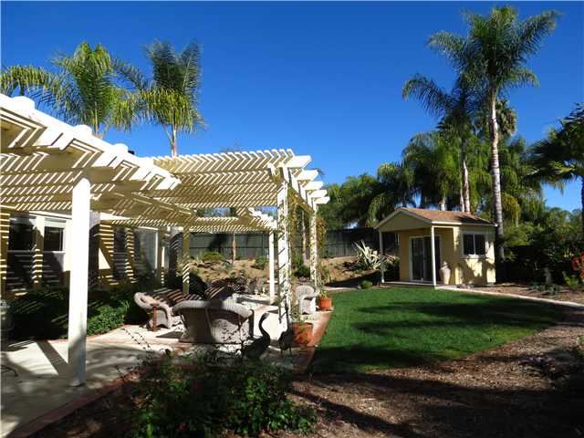 1231 Firecrest Way Fallbrook, CA 92028 - Photo 13 of 16