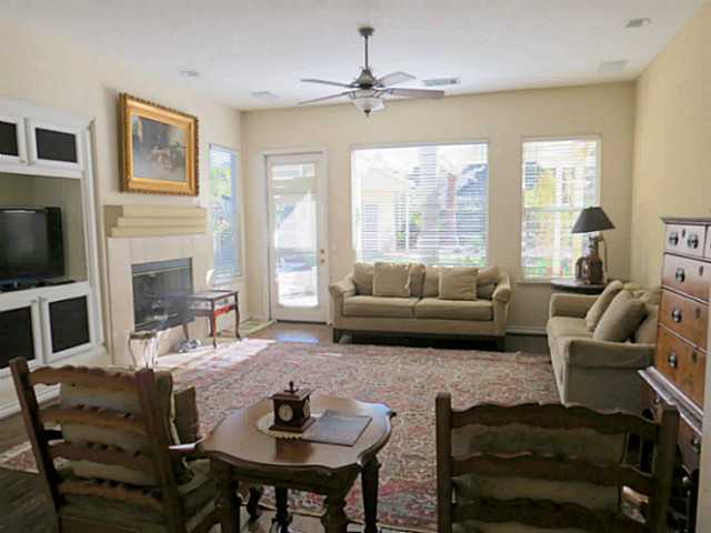 1231 Firecrest Way Fallbrook, CA 92028 - Photo 5 of 16