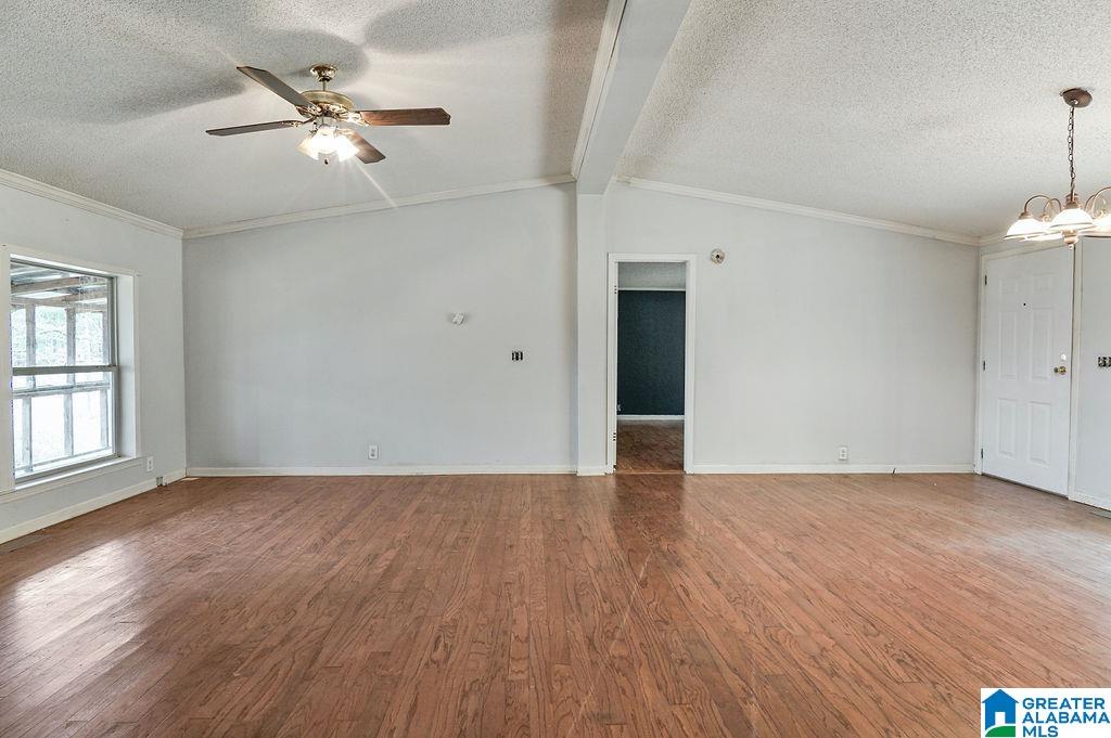 695 Page Creek Road Wilsonville, AL 35186 - Photo 5 of 36 Gallery Image 5