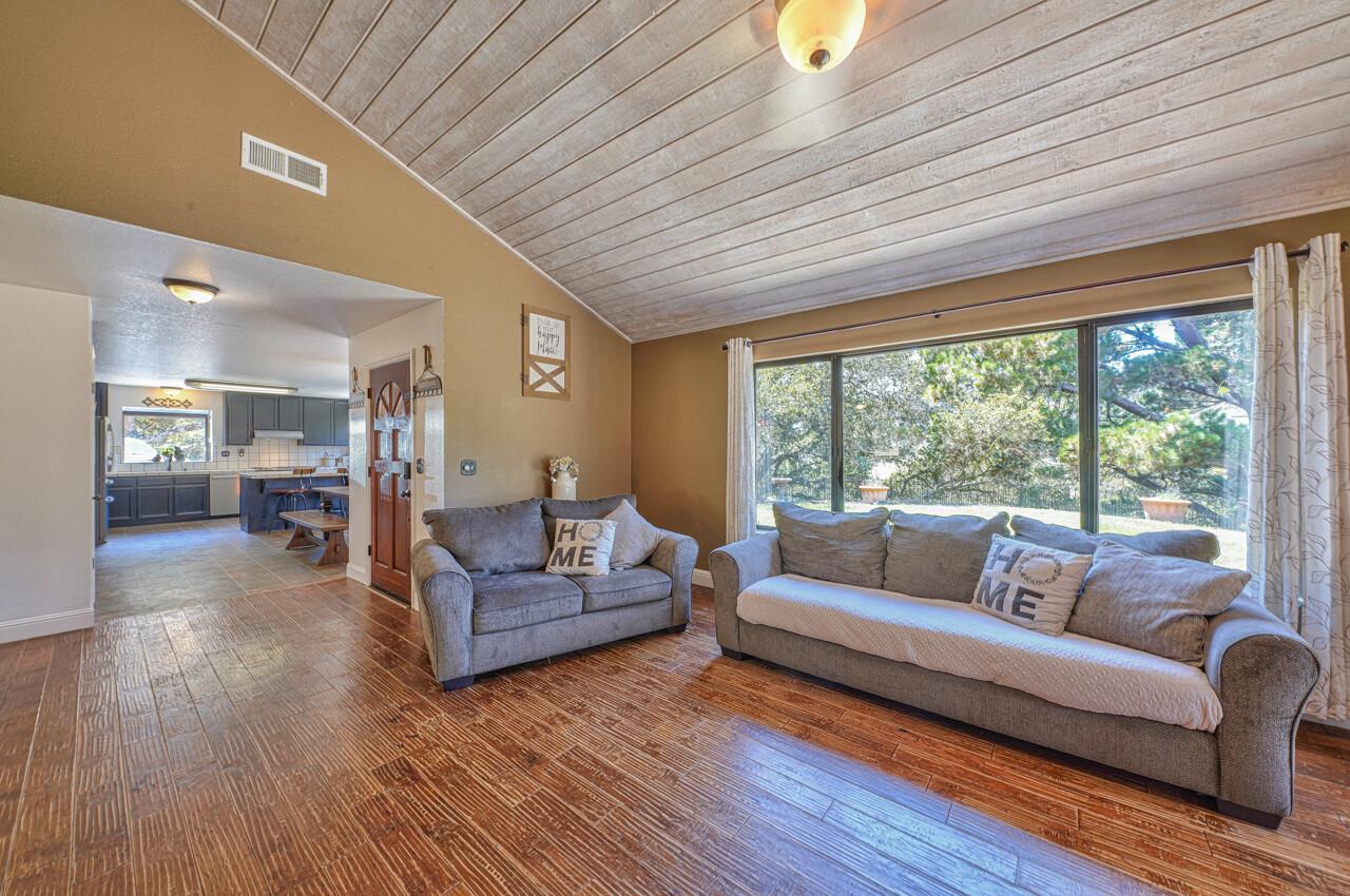 180 Echo Valley Road Prunedale, CA 93907 - Photo 13 of 43 Gallery Image 13