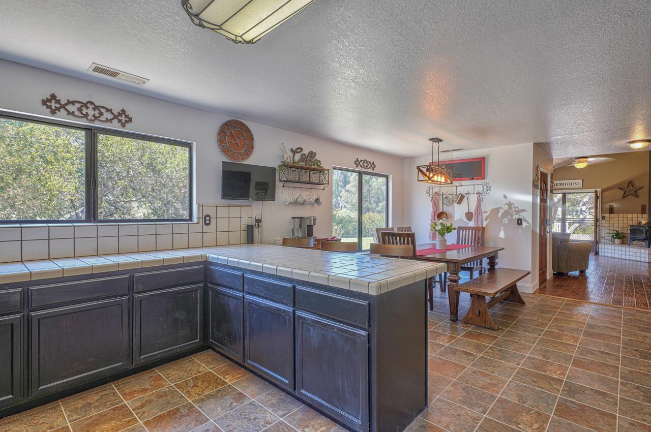 180 Echo Valley Road Prunedale, CA 93907 - Photo 19 of 43 Gallery Image 19