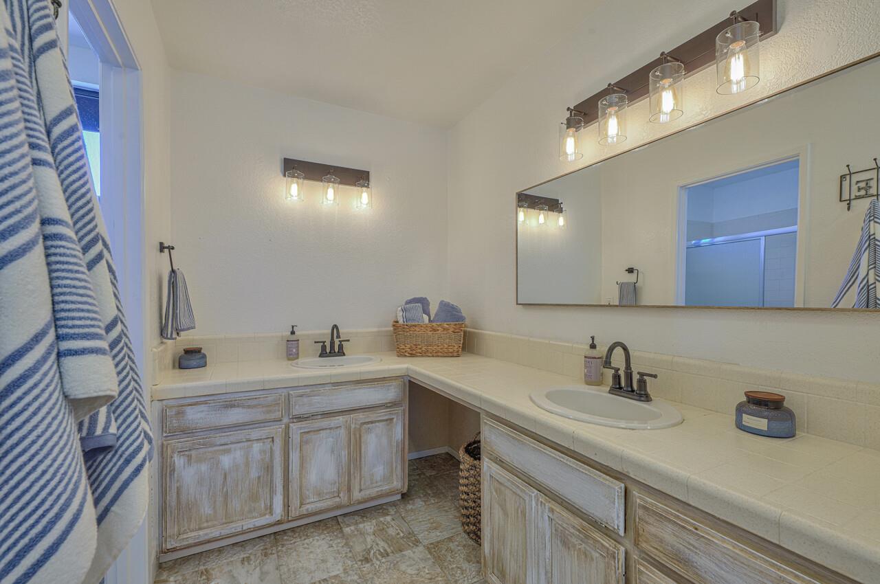 180 Echo Valley Road Prunedale, CA 93907 - Photo 24 of 43 Gallery Image 24