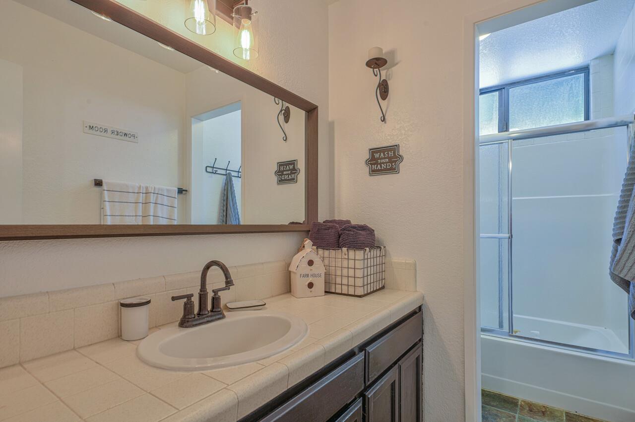 180 Echo Valley Road Prunedale, CA 93907 - Photo 32 of 43 Gallery Image 32