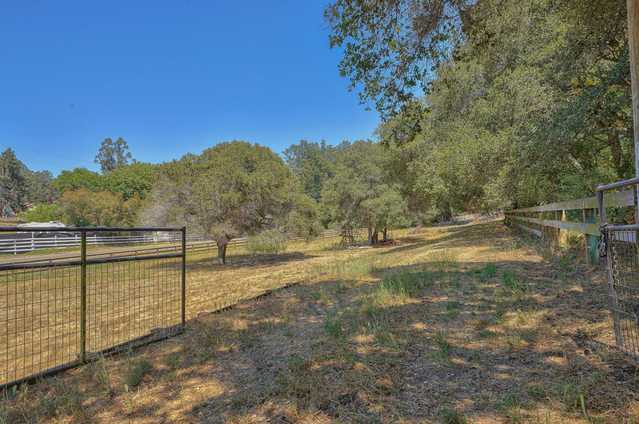 180 Echo Valley Road Prunedale, CA 93907 - Photo 40 of 43 Gallery Image 40