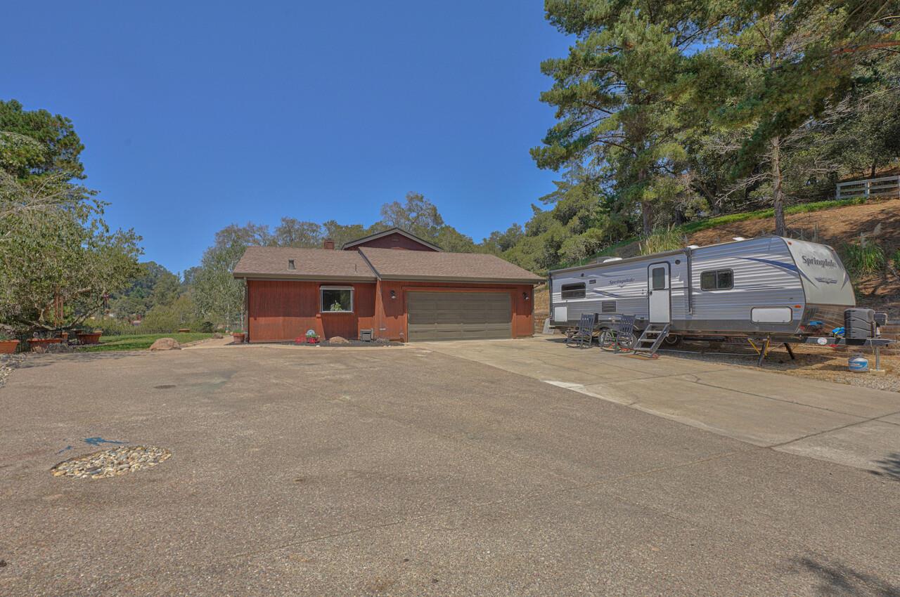 180 Echo Valley Road Prunedale, CA 93907 - Photo 41 of 43 Gallery Image 41