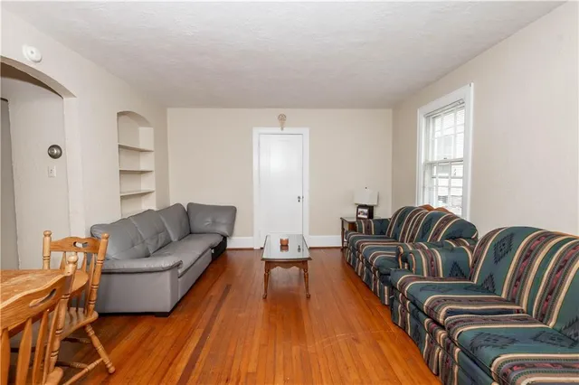 $189,900 | 716 Wayne Avenue, Indiana, PA 15701