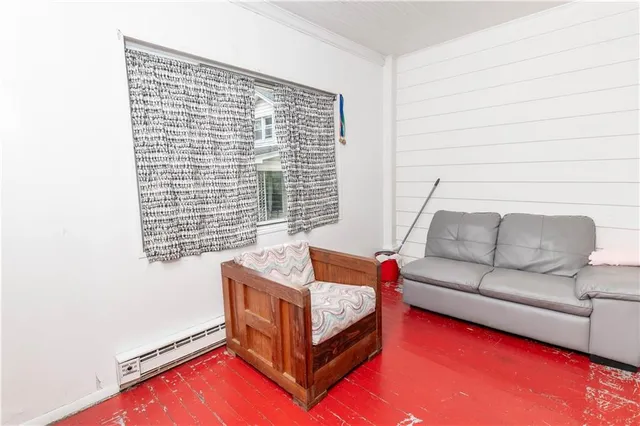 $189,900 | 716 Wayne Avenue, Indiana, PA 15701