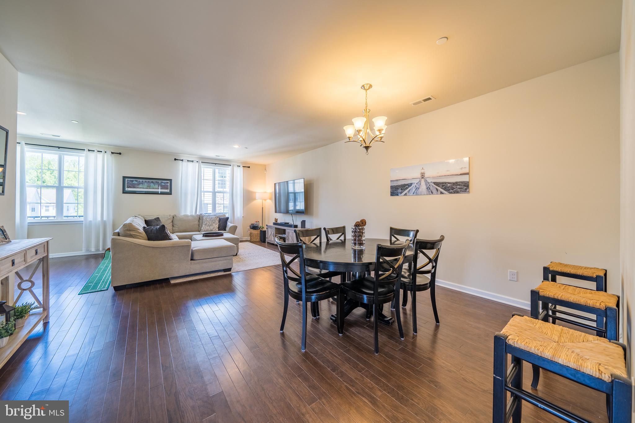 106 B Corvus Circle Springfield, PA 19064 - Photo 4 of 49 Gallery Image 4