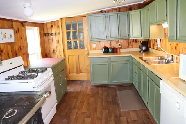 $399,000 | 46 Pond Road, Eddington, ME 04428