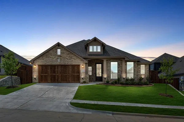 $473,015 | 824 Alamo Court, DeSoto, TX 75115