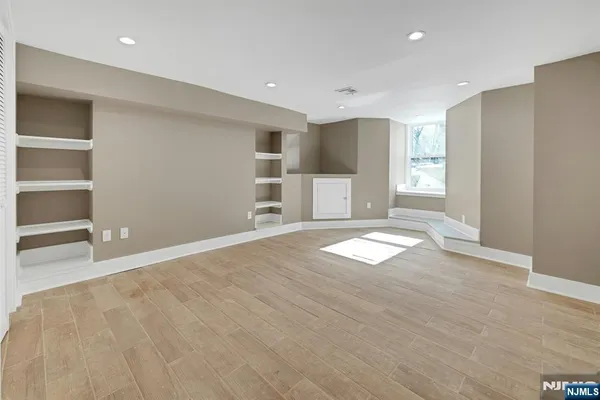 $7,000 | 49 Park Avenue, Unit 1, Madison, NJ 07940