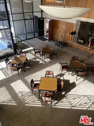 a view of a backyard space