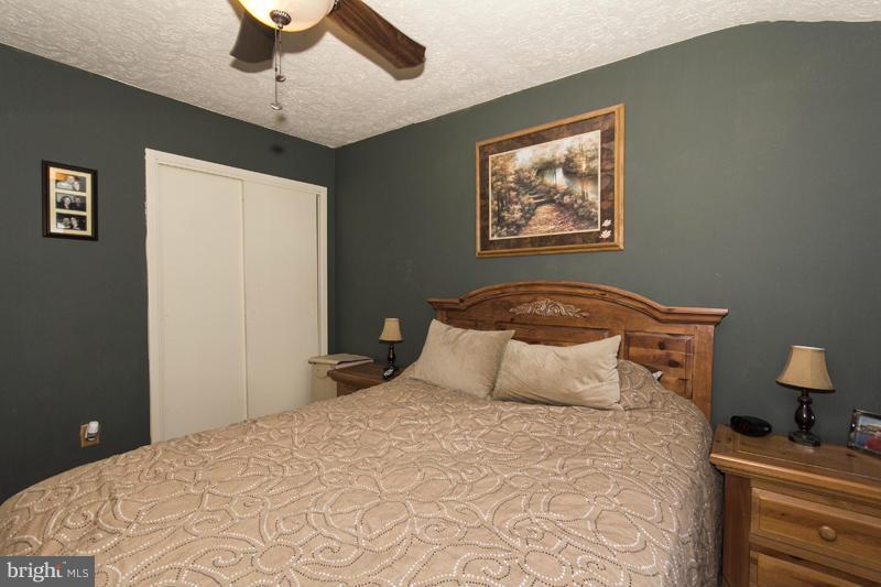 3419 North Point Road Baltimore, MD 21222 - Photo 22 of 26 Bedroom (Master)