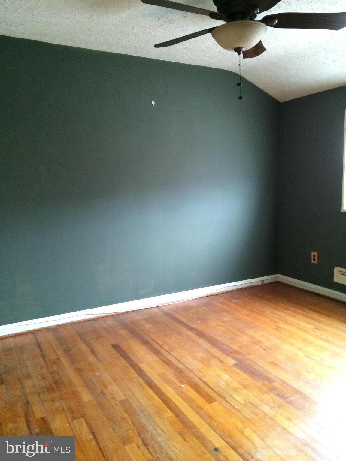 3419 North Point Road Baltimore, MD 21222 - Photo 23 of 26 Bedroom