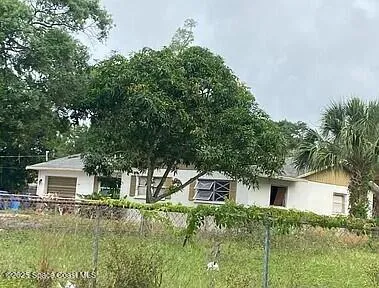 $5,000 | 711 28th Avenue East, Bradenton, FL 34208