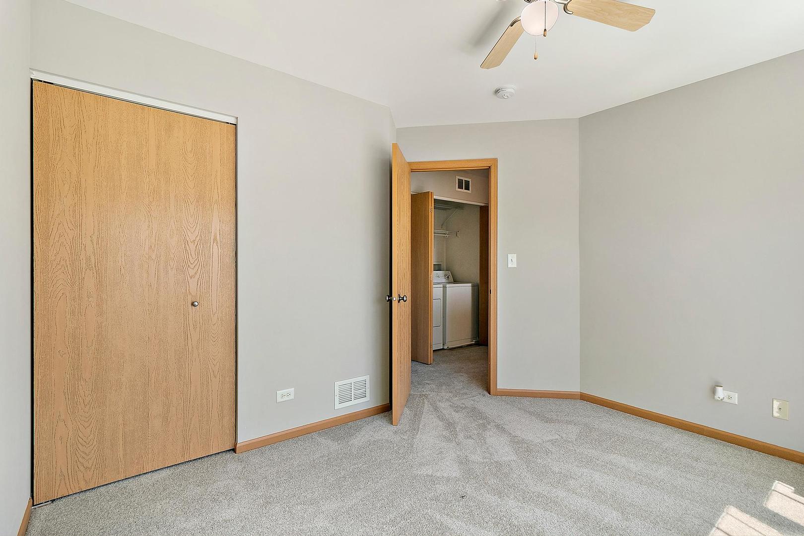 1798 South Fallbrook Drive Round Lake, IL 60073 - Photo 14 of 21