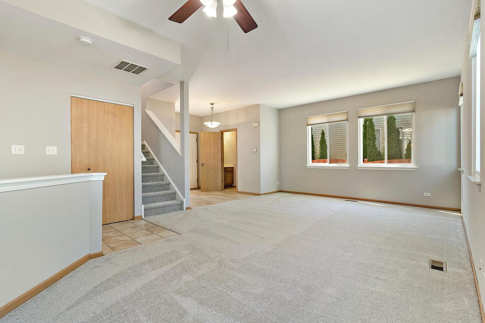1798 South Fallbrook Drive Round Lake, IL 60073 - Photo 4 of 21