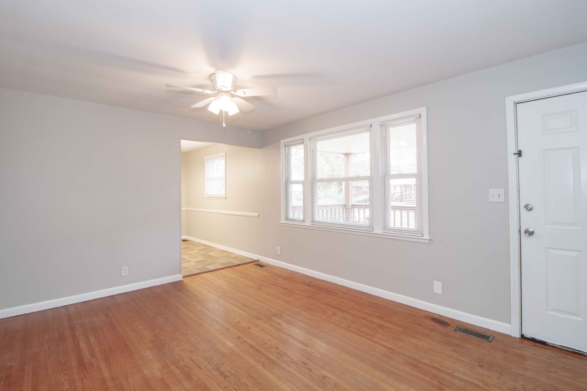 402 Britton Springs Road Clarksville, TN 37042 - Photo 5 of 27