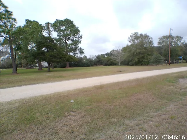 $185,000 | 202 Royal Wood Street, Palacios, TX 77465