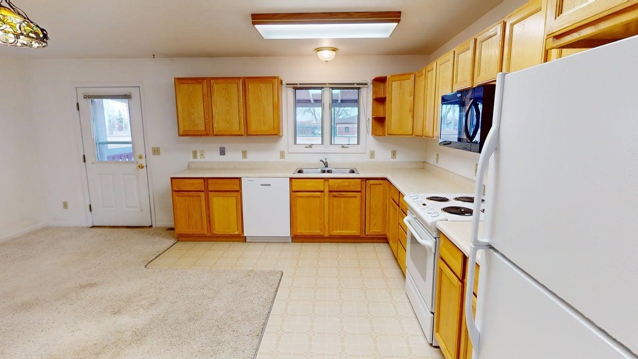 1176 Garfield Street Lander, WY 82520 - Photo 16 of 44