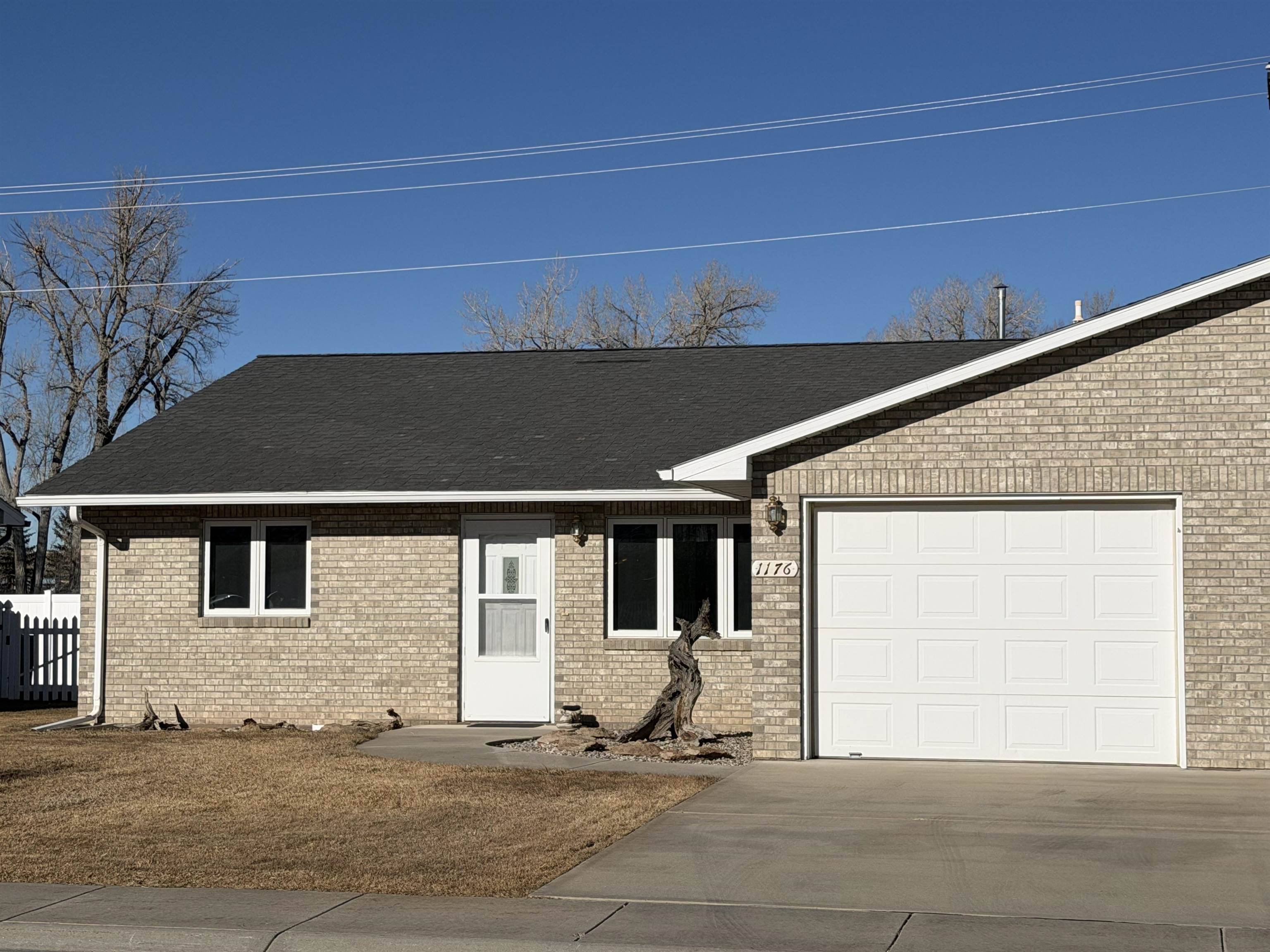 1176 Garfield Street Lander, WY 82520 - Photo 2 of 44