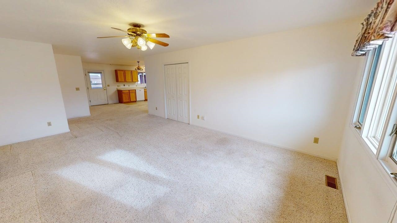 1176 Garfield Street Lander, WY 82520 - Photo 9 of 44