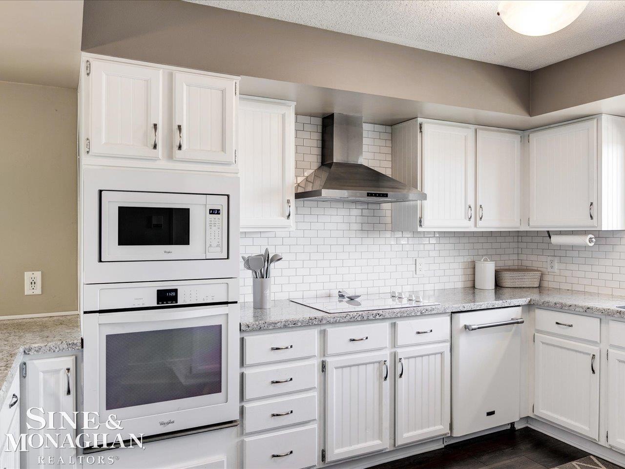 1715 River Road, Unit 39 St. Clair, MI 48079 - Photo 6 of 32