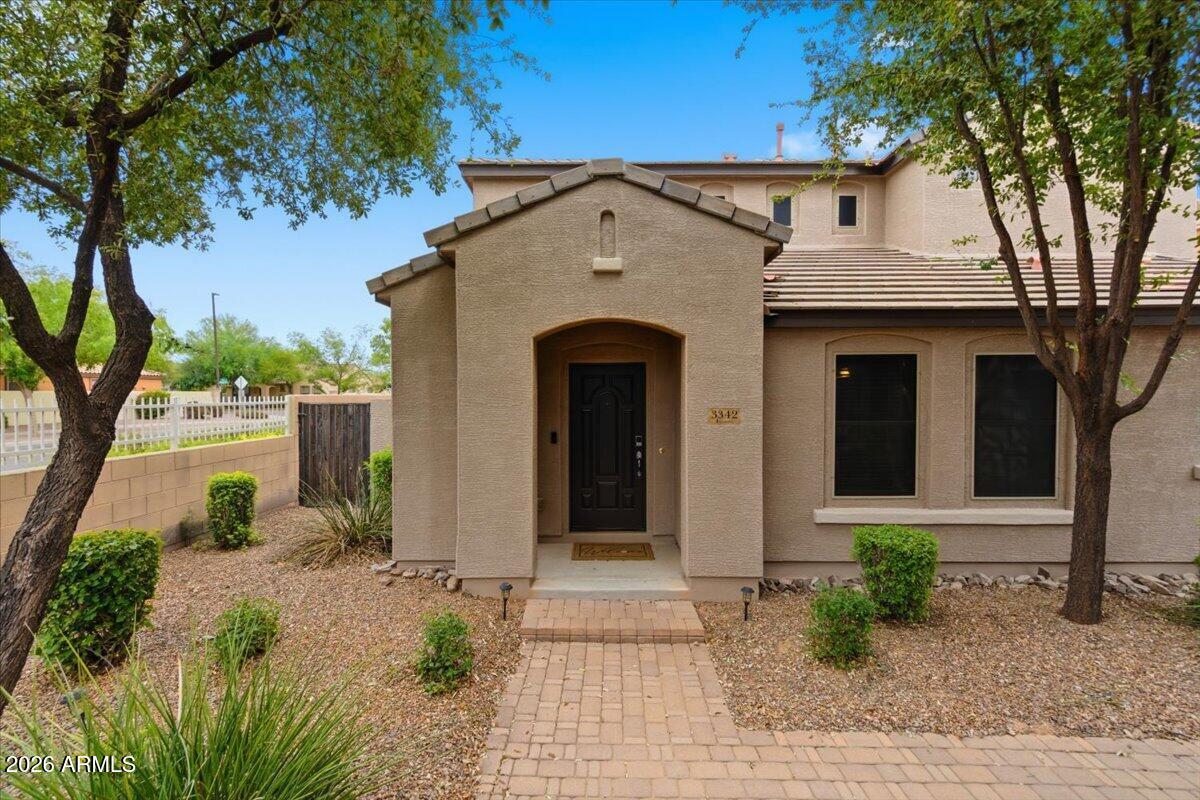 3342 East Milky Way Gilbert, AZ 85295 - Photo 4 of 42 04-4